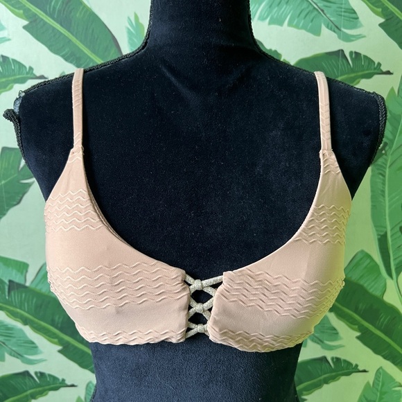 AERIE TEXTURED SCOOP BIKINI TOP Tan Size M NWOT - Picture 1 of 7